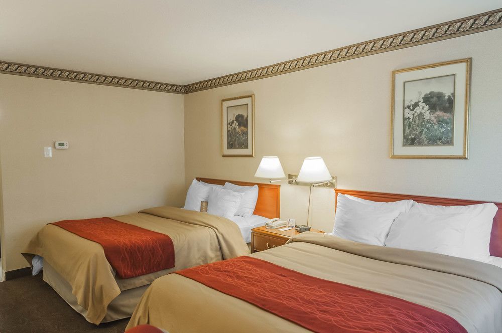Comfort Inn Meadowvale Mississauga Exterior foto